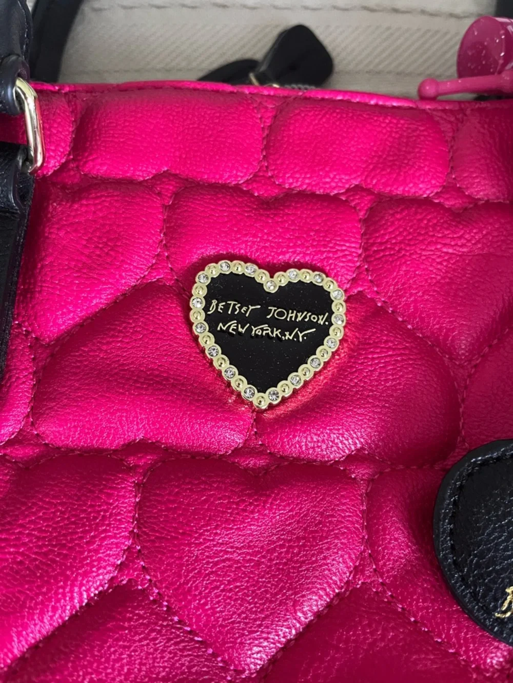 Betsey Johnson beg good